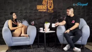 Karen Facundo se desnuda ante Crispasquel en 40 Grados