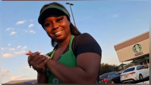 A Starbucks waitress is fucked during her break