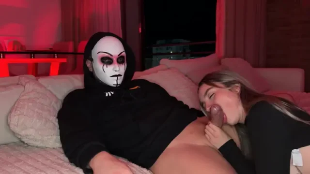 HAPPY HALLOWEEN 🎃 enjoying the pussy of the beautiful Abby Lovee7
